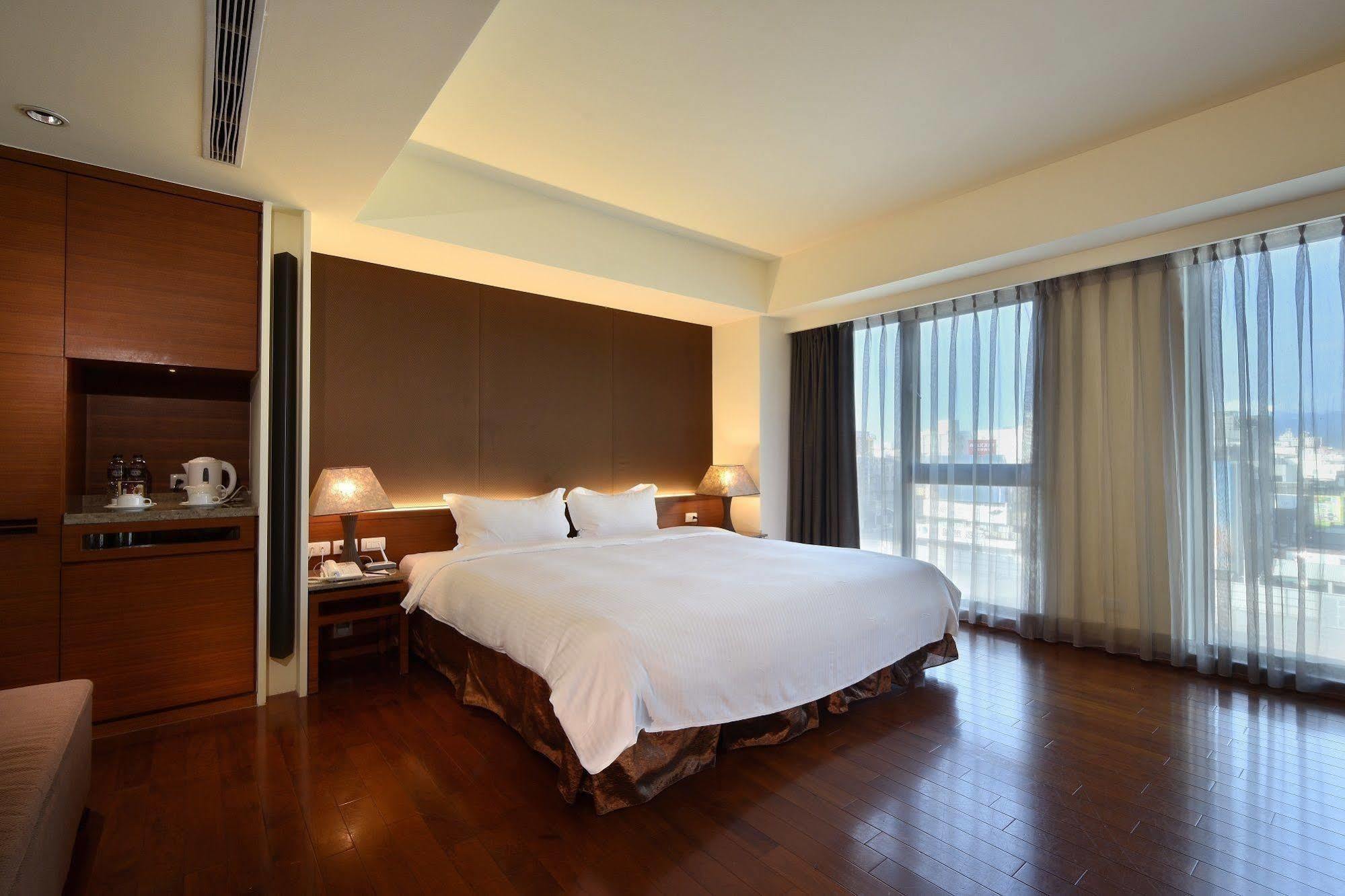 Fu Lyu Inn Hualien City Exterior photo